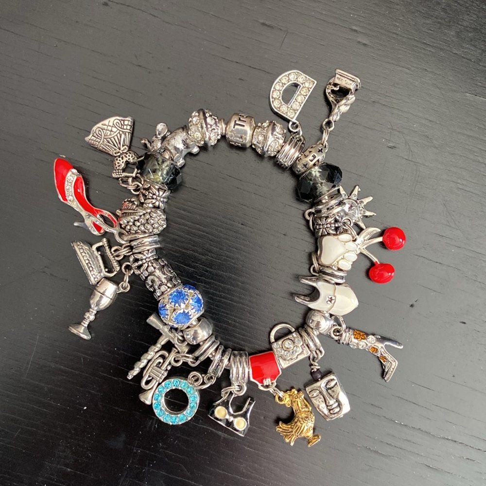 🆕 Okanagan ‘Bead Trails’ Charm Bracelet
